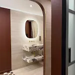 펜션 Tour Du Xviiie Siecle, 1 Chambre, Cinema & Jacuzzi Villenave-dʼOrnon