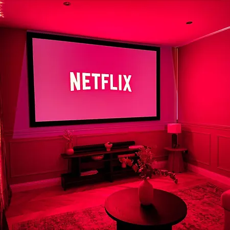 Tour Du Xviiie Siècle, 1 Chambre, Cinéma&jacuzzi Villenave-dʼOrnon