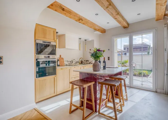 Tour Du Xviiie Siècle, 1 Chambre, Cinéma&jacuzzi Сasa de vacaciones