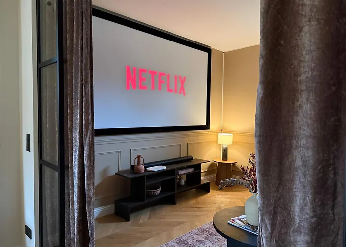 Tour Du Xviiie Siècle, 1 Chambre, Cinéma&jacuzzi Сasa de vacaciones *